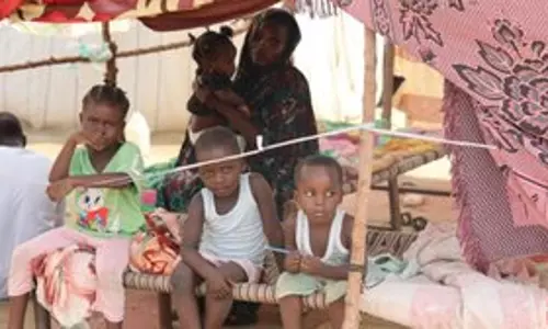 इराकी रेड क्रिसेंट सोसाइटी ने Sudan को 60 टन चिकित्सा सहायता भेजी