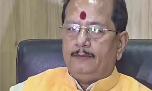 अन्य देशों के फिल्म निर्माताओं ने Bihar में फिल्म शूटिंग में रुचि दिखाई- उपमुख्यमंत्री अन्य देशों के फिल्म निर्माताओं ने Bihar में फिल्म शूटिंग में रुचि दिखाई- उपमुख्यमंत्री