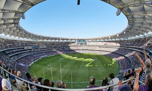 Perth के ऑप्टस स्टेडियम में गेंदबाज़ी औसत पर एक नज़र, भारत पर ल्योन का ख़तरा मंडरा रहे