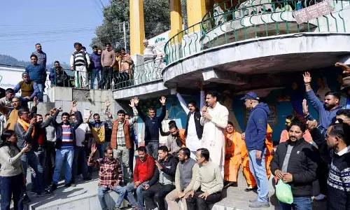 Mandi में मस्जिद अतिक्रमण को लेकर तनाव Mandi में मस्जिद अतिक्रमण को लेकर तनाव