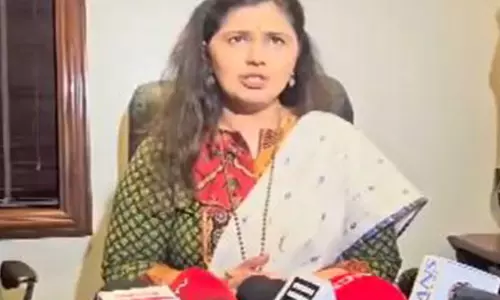 BJP और महायुति बहुमत हासिल कर आराम से सरकार बनाने जा रही हैं: भाजपा नेता पंकजा मुंडे BJP और महायुति बहुमत हासिल कर आराम से सरकार बनाने जा रही हैं: भाजपा नेता पंकजा मुंडे