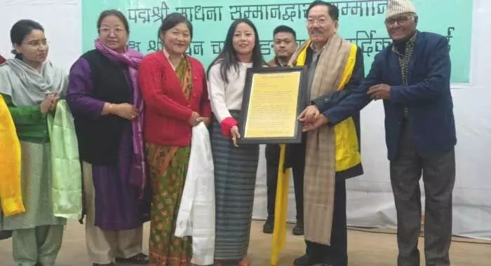 Sikkim :  एसडीएफ ने दो प्रतिष्ठित पुरस्कारों से सम्मानित होने पर चामलिंग को सम्मानित