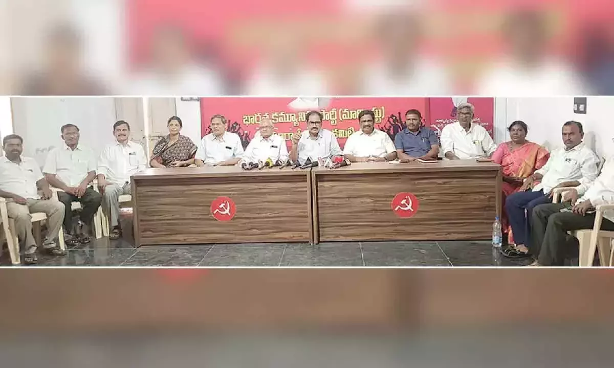 KCR के पदचिन्हों पर चल रहे हैं रेवंत: सीपीएम