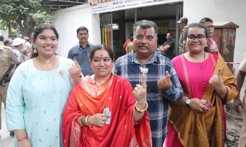 Mumbai : डोंबिवली में फर्जी मतदान का आरोप