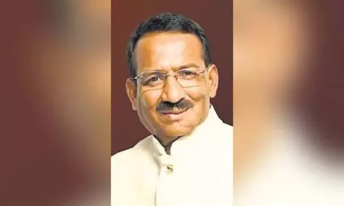 Karnataka: तिम्मापुर को उत्पाद शुल्क पोर्टफोलियो खोने की संभावना Karnataka: तिम्मापुर को उत्पाद शुल्क पोर्टफोलियो खोने की संभावना