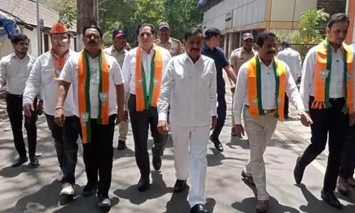 New Mumbai : मत विभाजन से नाइक परिवार का भाग्य तय होगा New Mumbai : मत विभाजन से नाइक परिवार का भाग्य तय होगा