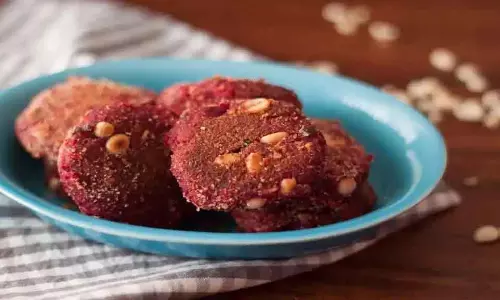Beetroot Potato Cutlet: शाम के नाश्ते के लिए बनाएं चुकंदर आलू कटलेट
