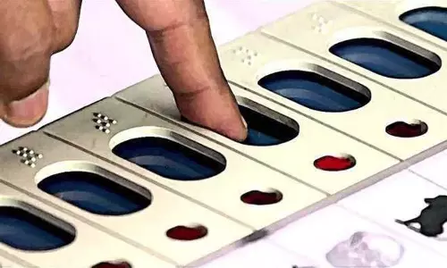Punjab: पंजाब उपचुनाव में गिद्दड़बाहा में सबसे ज्यादा 81% मतदान Punjab: पंजाब उपचुनाव में गिद्दड़बाहा में सबसे ज्यादा 81% मतदान