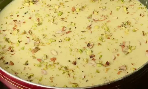 ज़फरानी शाही खीर पराठा रेसिपी ज़फरानी शाही खीर पराठा रेसिपी