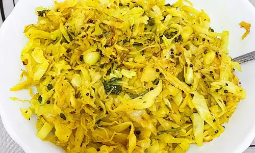 सरसों के बीज के साथ गोभी पोरियल रेसिपी
