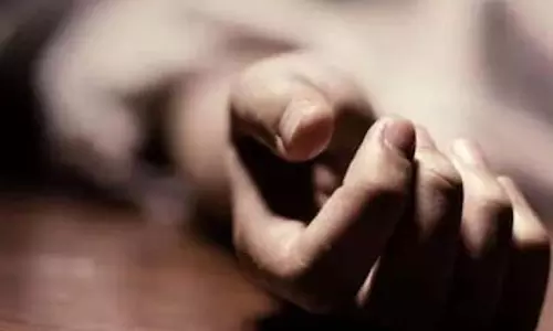 Uttar Pradesh: बस और ट्रक के बीच टक्कर, पांच महीने के बच्चे और महिला समेत पांच की मौत