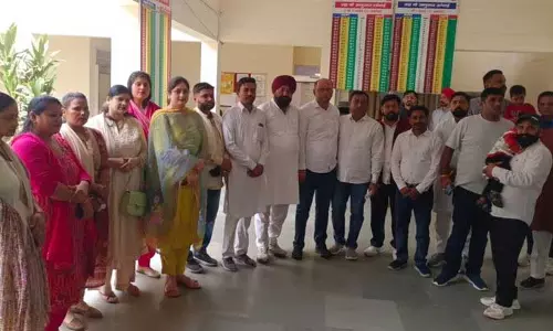Haryana : जिला परिषद प्रमुख द्वारा अविश्वास प्रस्ताव को चुनौती दिए Haryana : जिला परिषद प्रमुख द्वारा अविश्वास प्रस्ताव को चुनौती दिए