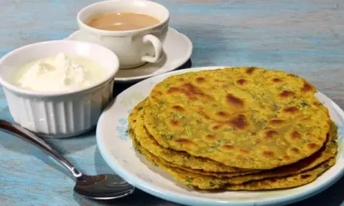 Methi paratha के साथ करें अपने दिन की शुरुआत
