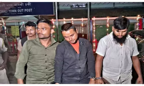 Assam : नागांव पुलिस ने हाईवे पर डकैती की कोशिश नाकाम की, तीन डकैतों को गिरफ्तार