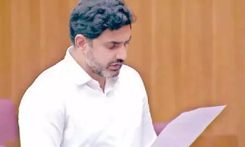 लोकेश ने पूर्व राजद नेता Raghav Reddy के खिलाफ कार्रवाई का आश्वासन दिया लोकेश ने पूर्व राजद नेता Raghav Reddy के खिलाफ कार्रवाई का आश्वासन दिया