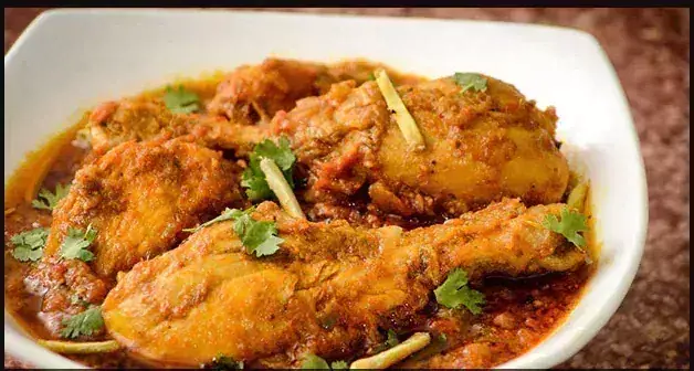 Non-vegetarian खाने के शौकीन  इस तरह से बनायें मद्रास चिकन करी
