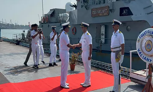 Indian Navy ने बाली यात्रा में समुद्री जागरूकता पहल पर प्रकाश डाला Indian Navy ने बाली यात्रा में समुद्री जागरूकता पहल पर प्रकाश डाला