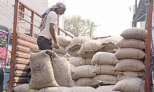 TGCSC ने PDS चावल की कालाबाजारी पर कार्रवाई तेज कर दी