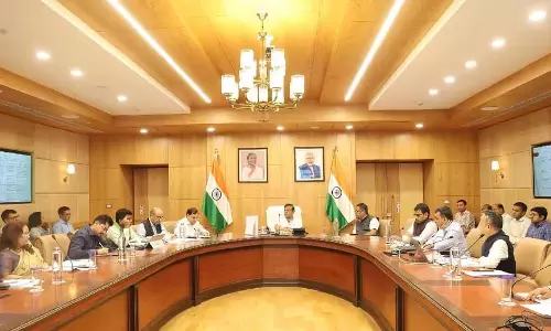 Assam : हिमंत बिस्वा सरमा ने शिक्षा क्षेत्र को बढ़ावा देने के लिए बैठक