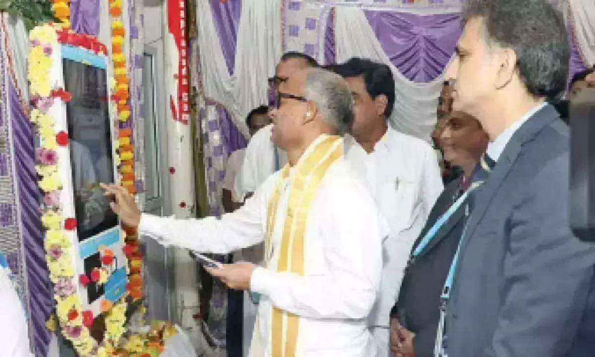 Anna प्रसादम दान के लिए कियोस्क स्थापित किया गया Anna प्रसादम दान के लिए कियोस्क स्थापित किया गया