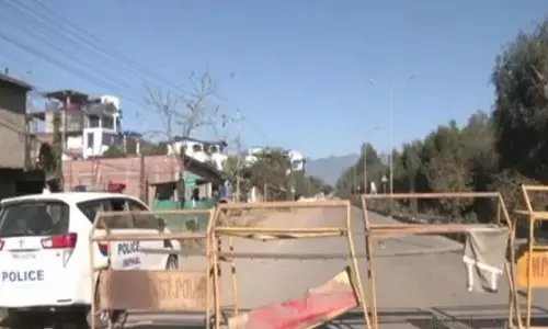 Manipur: विधायक के घर से 1.5 करोड़ रुपये की नकदी और आभूषण लूटे गए