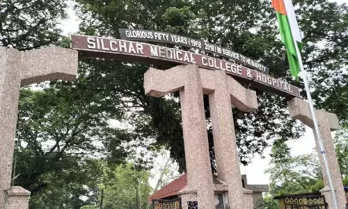 Assam : सिलचर मेडिकल कॉलेज में पुलिस हिरासत से बांग्लादेशी नागरिक फरार, तलाश जारी