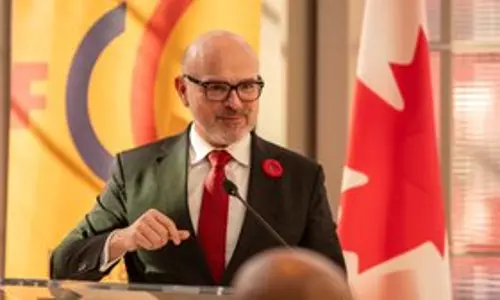 Canada के रोजगार मंत्री ने इस्तीफा दिया Canada के रोजगार मंत्री ने इस्तीफा दिया