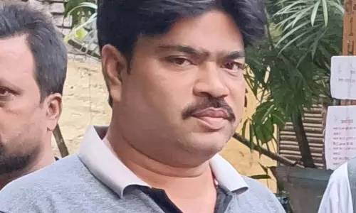 हवलदार ने किया प्रताड़ित, रायपुर में बुजुर्ग ने दी जान हवलदार ने किया प्रताड़ित, रायपुर में बुजुर्ग ने दी जान