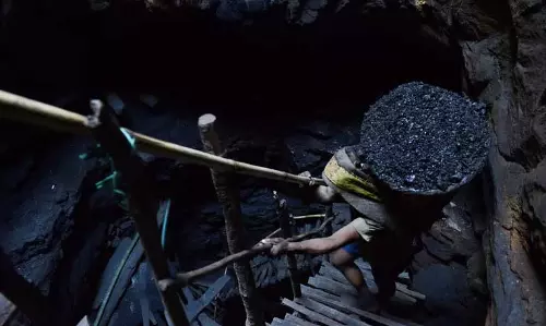 Meghalaya के सीएम कोनराड संगमा राज्य में वैज्ञानिक कोयला खनन की ओर कदम बढ़ाएंगे Meghalaya के सीएम कोनराड संगमा राज्य में वैज्ञानिक कोयला खनन की ओर कदम बढ़ाएंगे