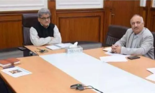 मुख्य सचिव ने Srinagar में ‘बाग-गुल-ए-दाऊद’ के विकास की प्रगति का आकलन किया मुख्य सचिव ने Srinagar में ‘बाग-गुल-ए-दाऊद’ के विकास की प्रगति का आकलन किया