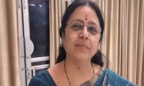 महाराष्ट्र चुनाव पर BJP महिला मोर्चा की उपाध्यक्ष कुलकर्णी ने कही ये बात महाराष्ट्र चुनाव पर BJP महिला मोर्चा की उपाध्यक्ष कुलकर्णी ने कही ये बात