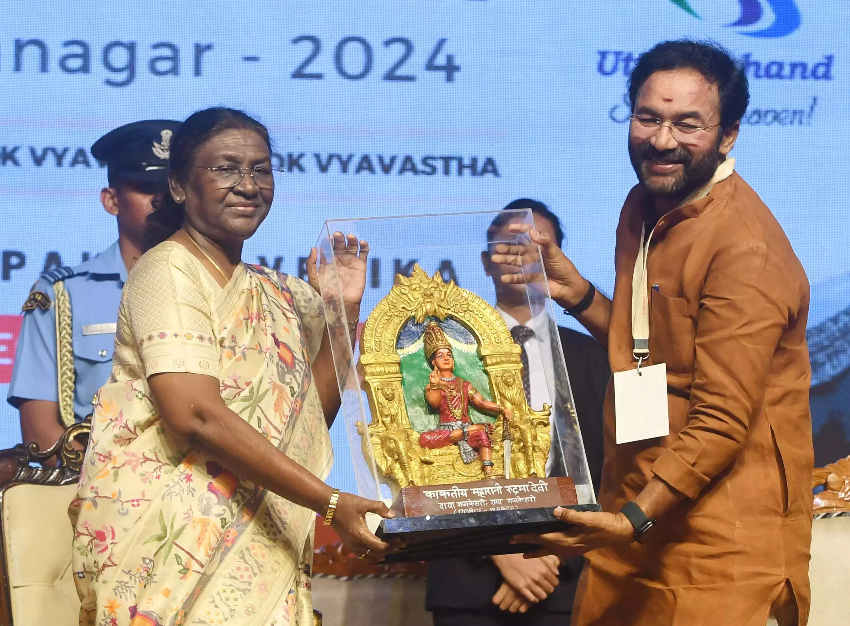 Telangana: मुर्मू ने लोकमंथन-2024 के उद्घाटन सत्र की शोभा बढ़ाई