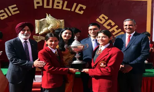 Himachal: डलहौजी स्कूल में पुरस्कार वितरण एवं अलंकरण समारोह Himachal: डलहौजी स्कूल में पुरस्कार वितरण एवं अलंकरण समारोह