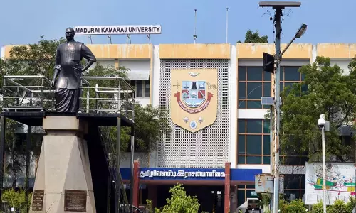 Tamil Nadu: मदुरै कामराज विश्वविद्यालय ने उम्मीदवारों के लिए चुनाव की घोषणा की Tamil Nadu: मदुरै कामराज विश्वविद्यालय ने उम्मीदवारों के लिए चुनाव की घोषणा की