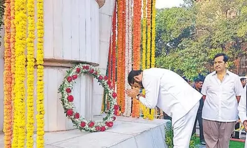 Maharashtra: महायुति, एमवीए ने नतीजों से पहले बनाई आकस्मिक योजना Maharashtra: महायुति, एमवीए ने नतीजों से पहले बनाई आकस्मिक योजना