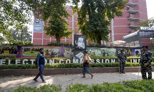 Incendiary poll slogans: चुनाव आयोग को भेजी गईं 15 रिपोर्टें