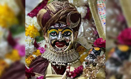 काल भैरव जयंती 2024: दुर्लभ संयोग, पूजा विधि, मंत्र सहित सम्पूर्ण जानकारी काल भैरव जयंती 2024: दुर्लभ संयोग, पूजा विधि, मंत्र सहित सम्पूर्ण जानकारी