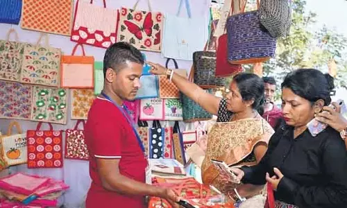 Odisha में जूट के विविध उत्पाद पर्यटकों के बीच लोकप्रिय
