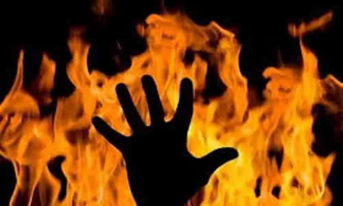 Bhagalpur: अठनिया दियारा में जिंदा जलकर एक ही परिवार के तीन लोगों की मौत हुई
