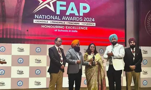 हमीरपुर की प्रियंका ने जीता FAP सर्वश्रेष्ठ शिक्षक का पुरस्कार