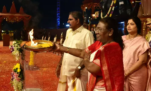 काश अज्ञान से ज्ञान की ओर यात्रा का प्रतिनिधित्व करता है: Prez Murmu काश अज्ञान से ज्ञान की ओर यात्रा का प्रतिनिधित्व करता है: Prez Murmu