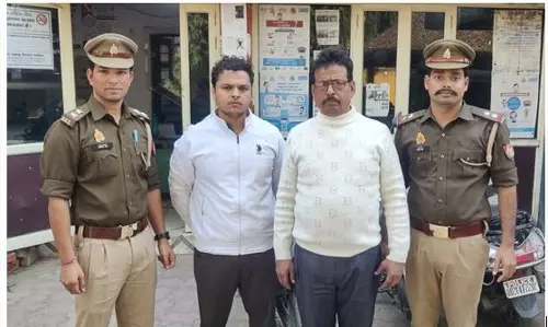 Meerut: थाना परीक्षितगढ़ पुलिस ने दो वांछित अभियुक्त को दबोचा Meerut: थाना परीक्षितगढ़ पुलिस ने दो वांछित अभियुक्त को दबोचा