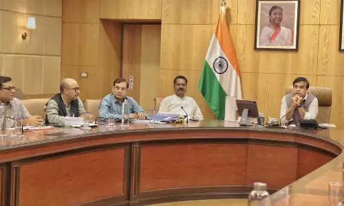 Assam के मुख्यमंत्री हिमंत बिस्वा सरमा ने रुकी हुई ब्रह्मपुत्र पुल परियोजना