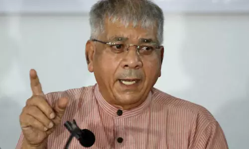 VBA प्रमुख ने महाराष्ट्र चुनाव परिणाम के दिन से पहले सत्ता संघर्ष का दिया संकेत