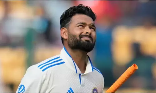 रोहित शर्मा और विराट कोहली के बाद ऐसा करने वाले तीसरे बल्लेबाज ऋषभ पंत रोहित शर्मा और विराट कोहली के बाद ऐसा करने वाले तीसरे बल्लेबाज ऋषभ पंत