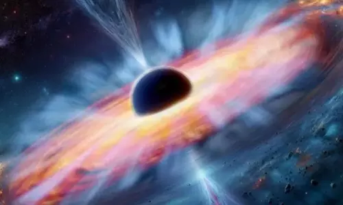 Black Hole ने भौतिकी के नियमों को तोड़कर राक्षसी आकार तक बढ़ा लिया