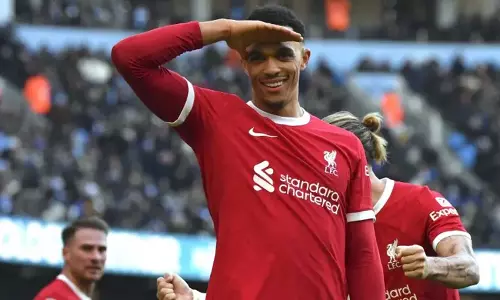 Liverpool के डिफेंडर अलेक्जेंडर-अर्नोल्ड की जल्द वापसी