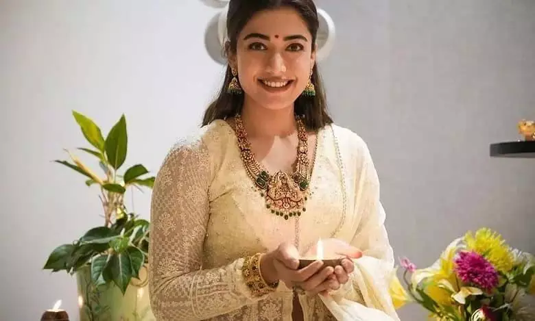 Rashmika Mandanna की सगाई की पुरानी फोटो वायरल