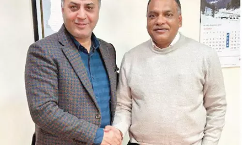 KCCI अध्यक्ष ने जेएंडके बैंक के सीईओ के साथ विशेष ओटीएस योजना पर चर्चा की