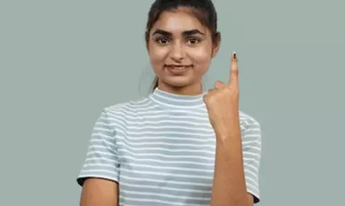 Maharashtras इस बार अधिक संख्या में महिलाएं मतदान के लिए आगे आईं Maharashtras इस बार अधिक संख्या में महिलाएं मतदान के लिए आगे आईं